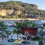 Casa de hóspedes Torre A Mare 4*