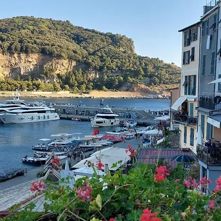 Πανσιόν Torre A Mare