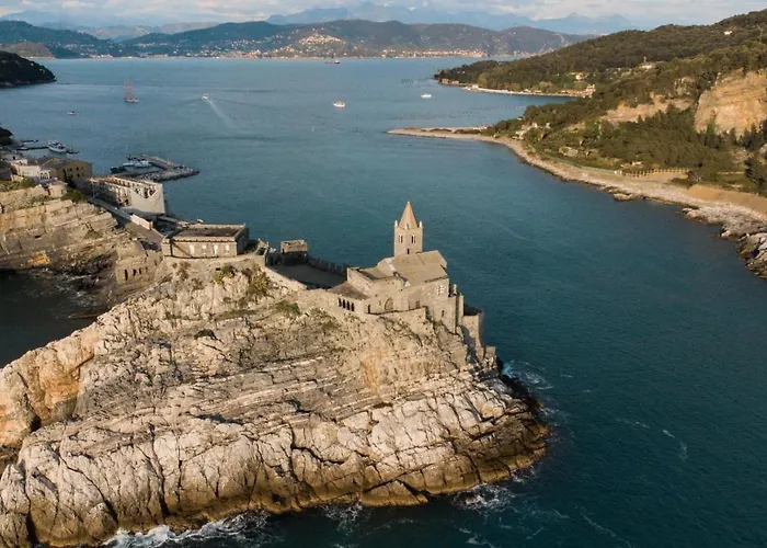 Πανσιόν Torre A Mare