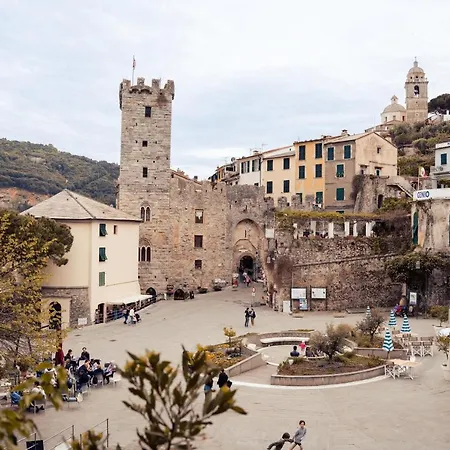 Vendégház Torre A Mare 4*