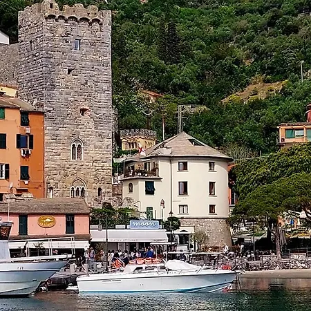 Vendégház Torre A Mare 3*