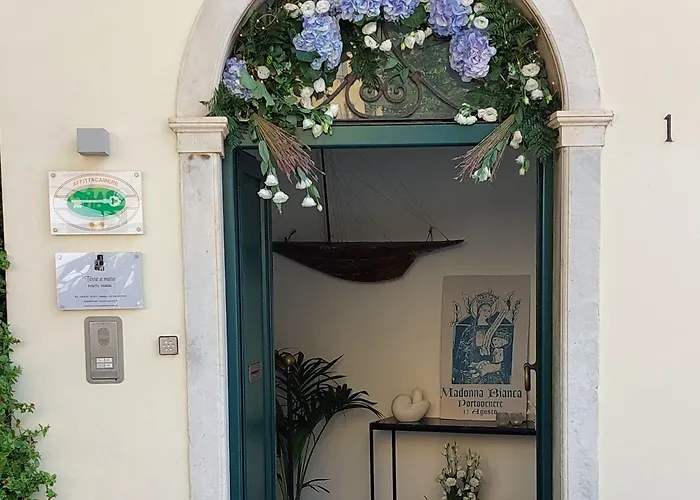 Guest house Torre A Mare